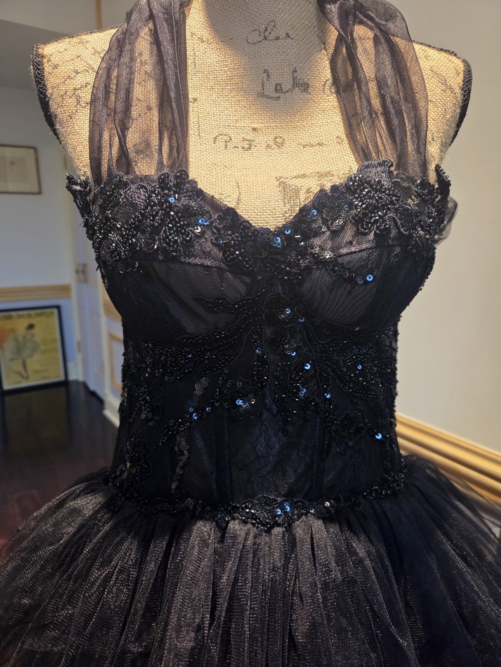 Black Tiered Tulle Evening Gown M - Picture 5 of 8